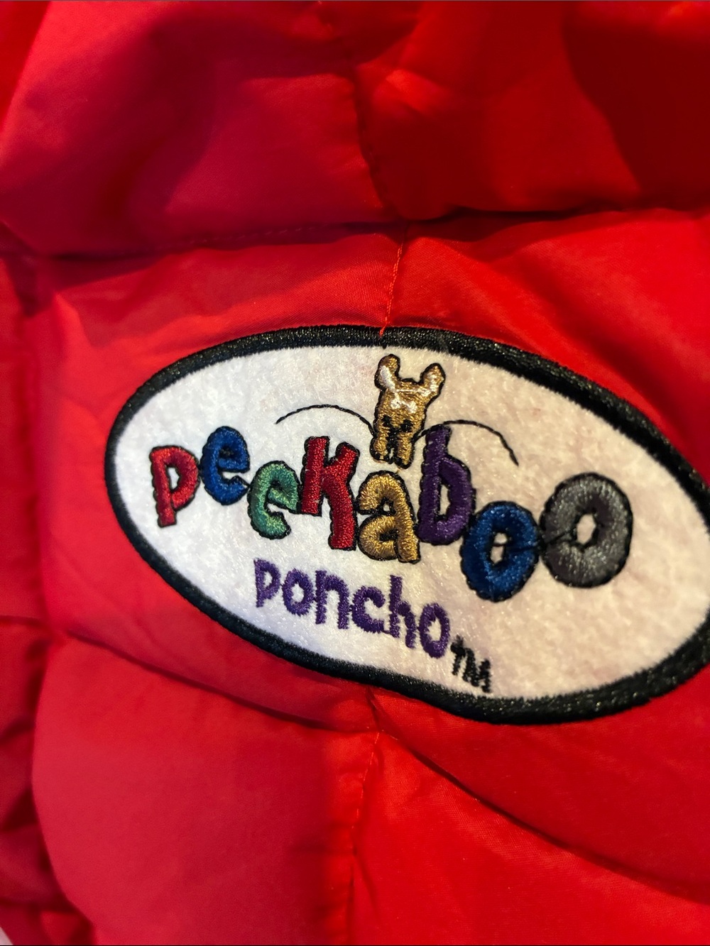 Peekaboo Poncho Red Quilted Jacket/car seat cover/shopping cart liner NWT - Picture 8 of 11